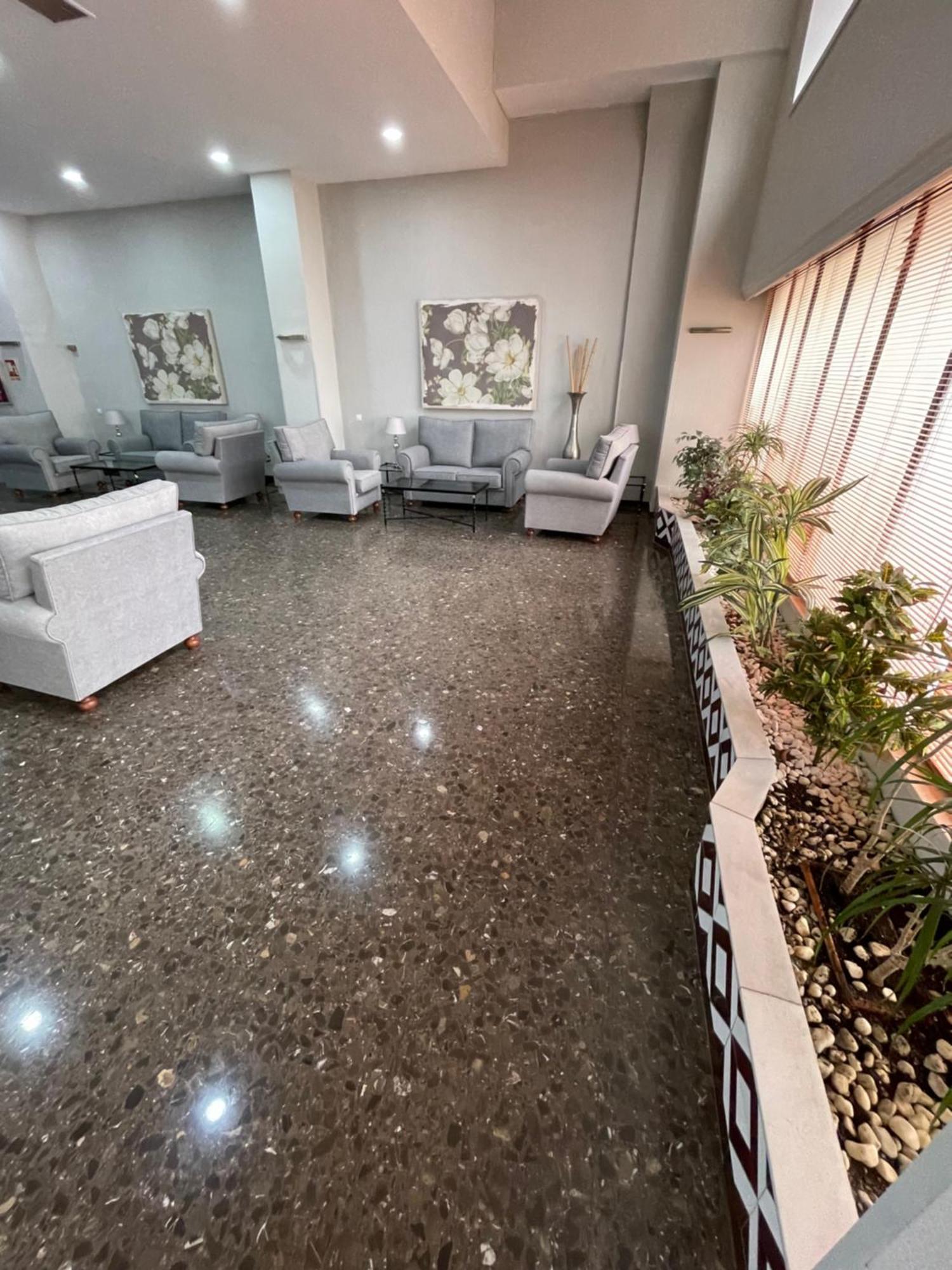 Resitur Luxury Suit 2 Siviglia Esterno foto